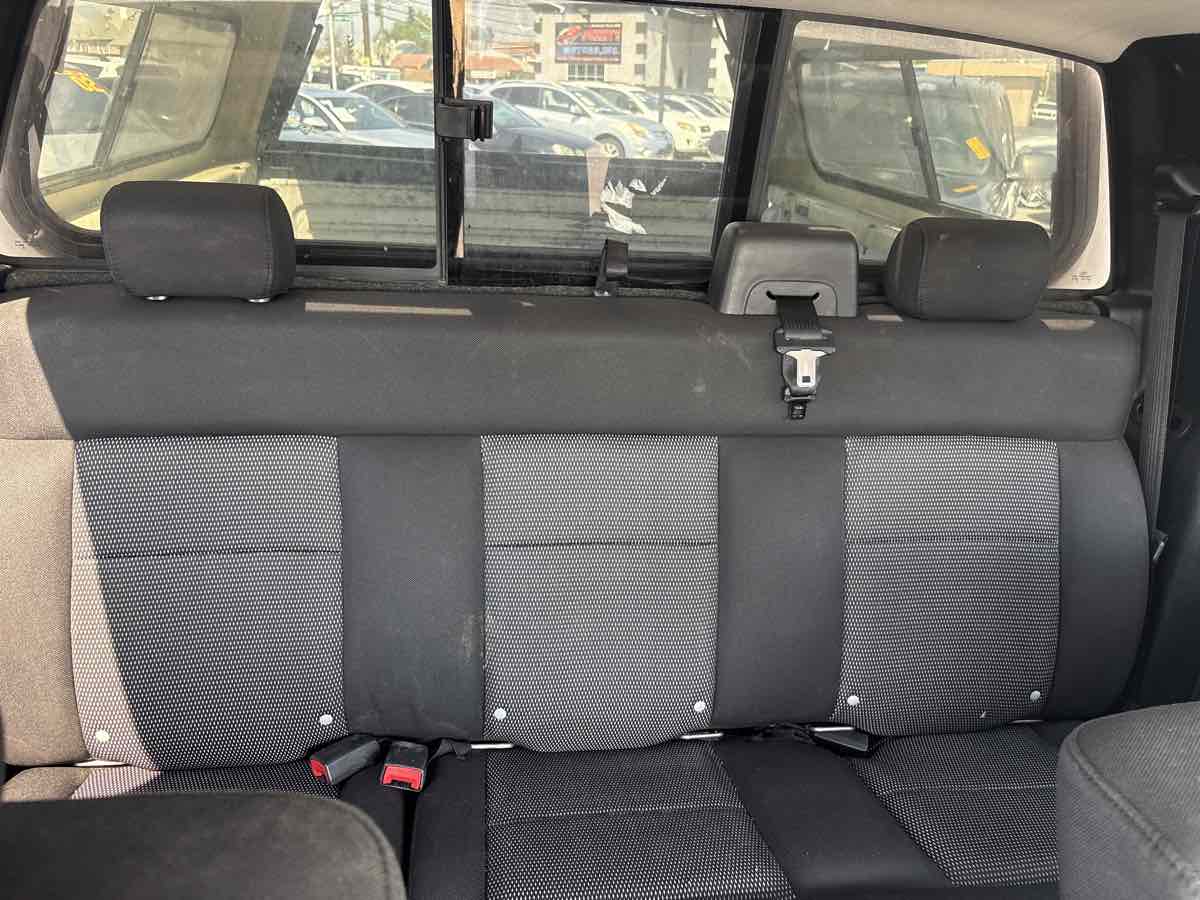 2004 Ford F-150 XLT photo 32