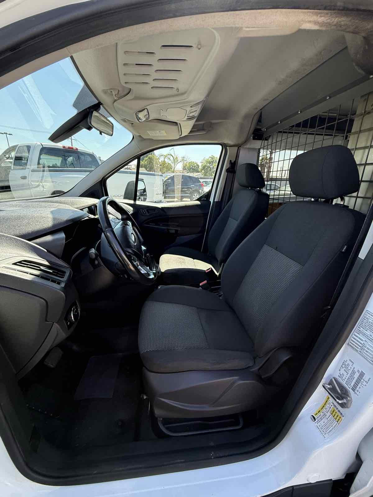 2017 Ford Transit Van XL photo 9
