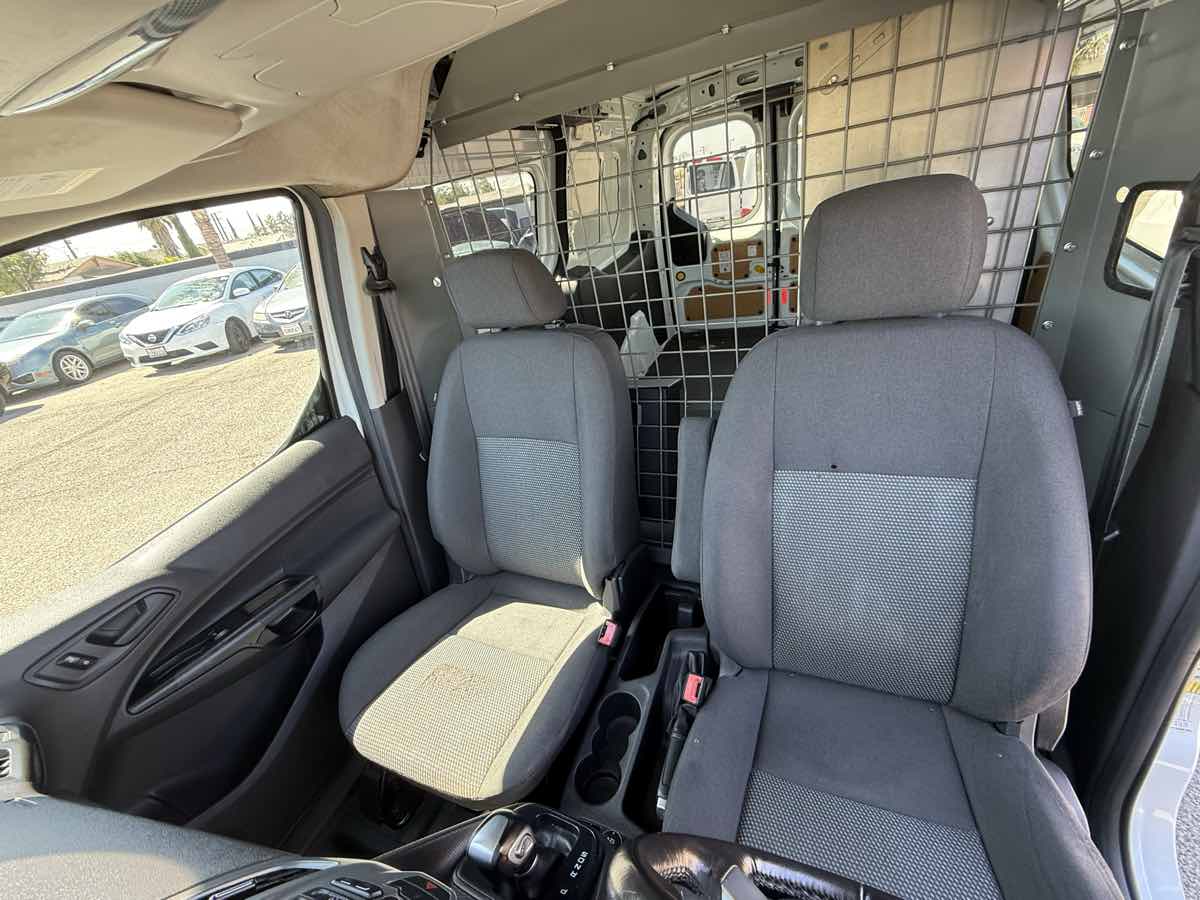 2017 Ford Transit Van XL photo 10