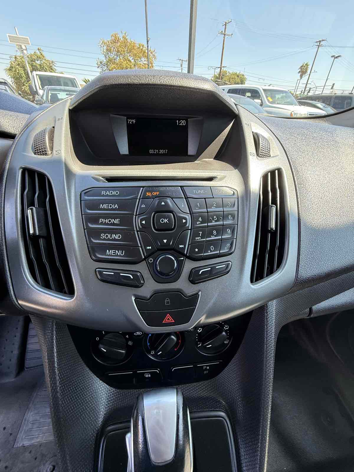 2017 Ford Transit Van XL photo 12