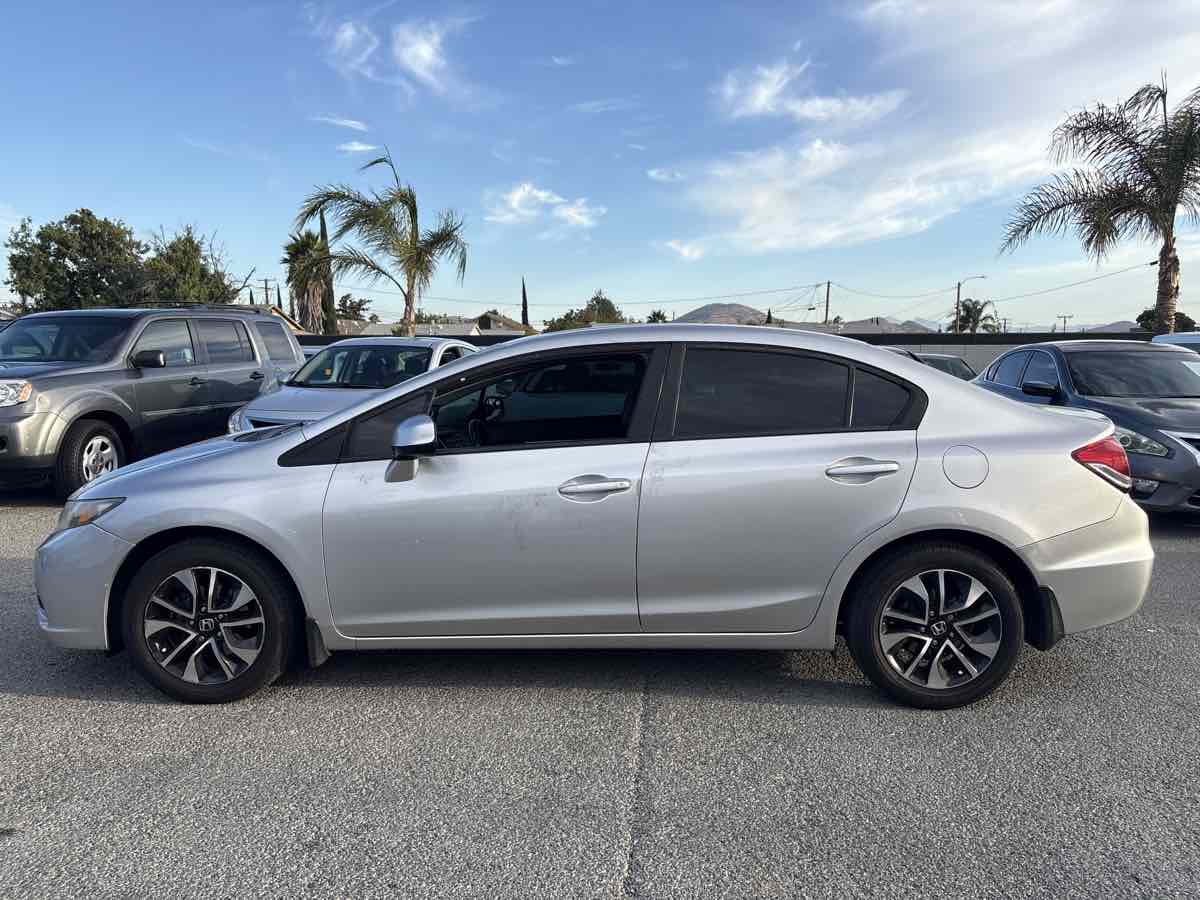 2013 Honda Civic EX-L photo 3