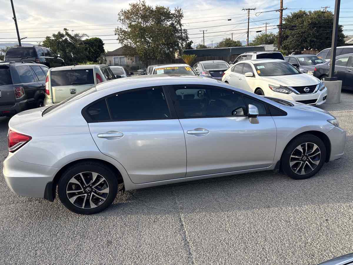 2013 Honda Civic EX-L photo 5