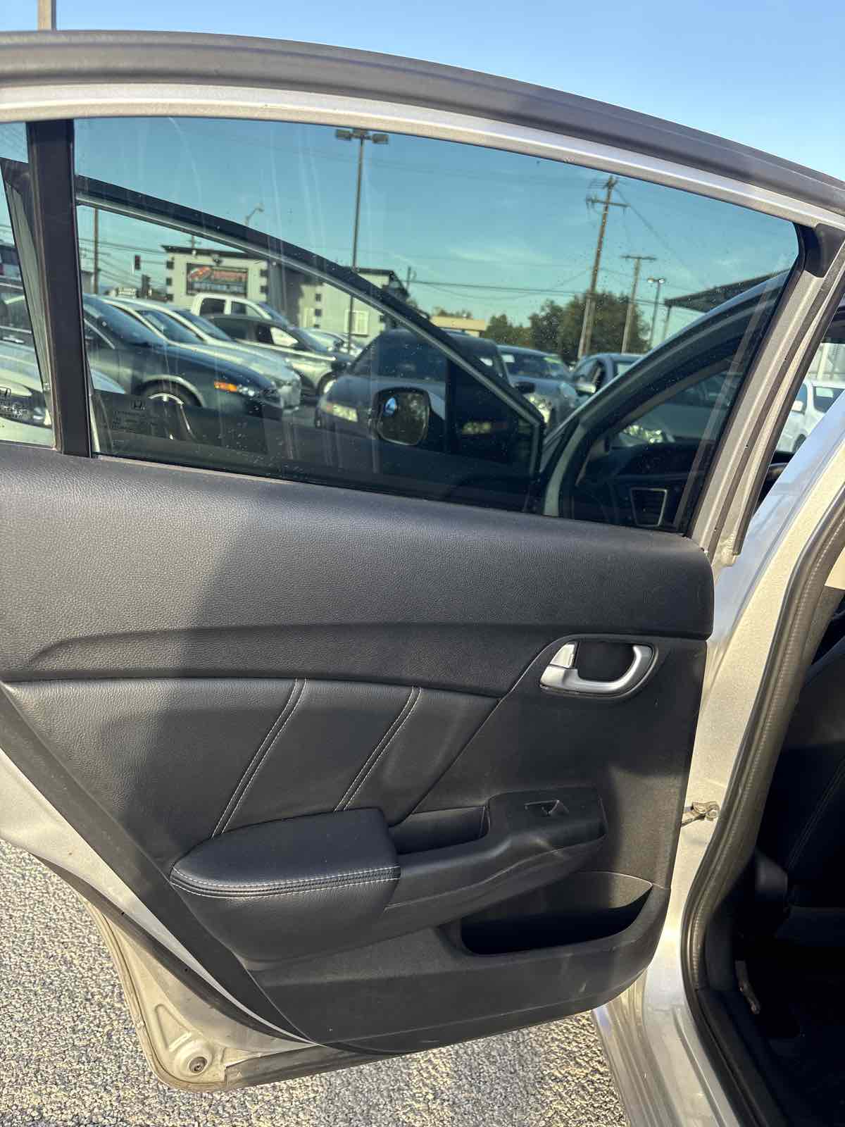 2013 Honda Civic EX-L photo 14