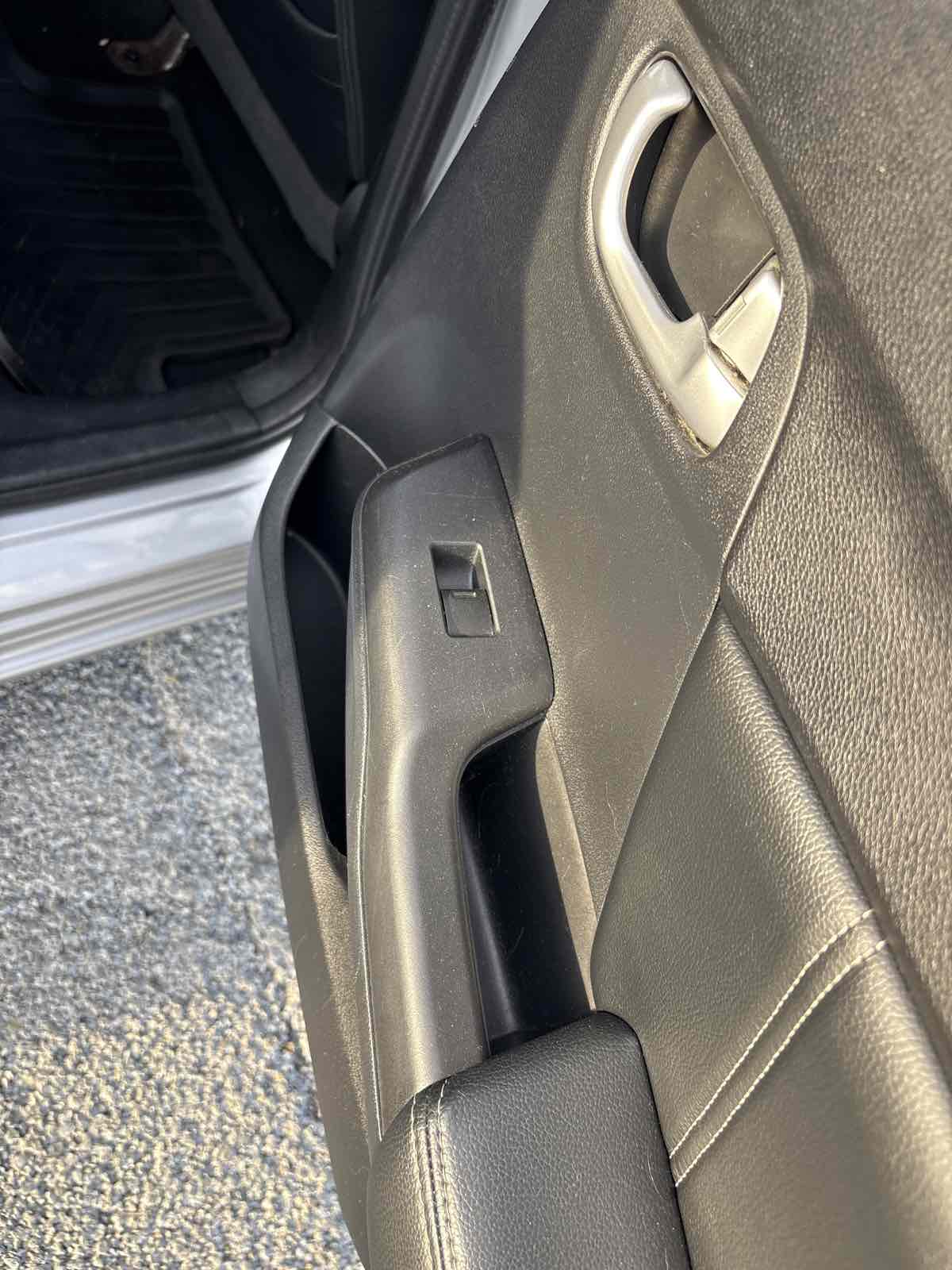 2013 Honda Civic EX-L photo 19