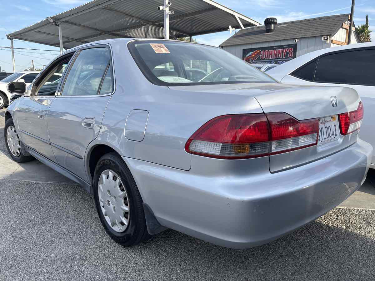 Sold 2001 Honda Accord Sdn LX in Fontana