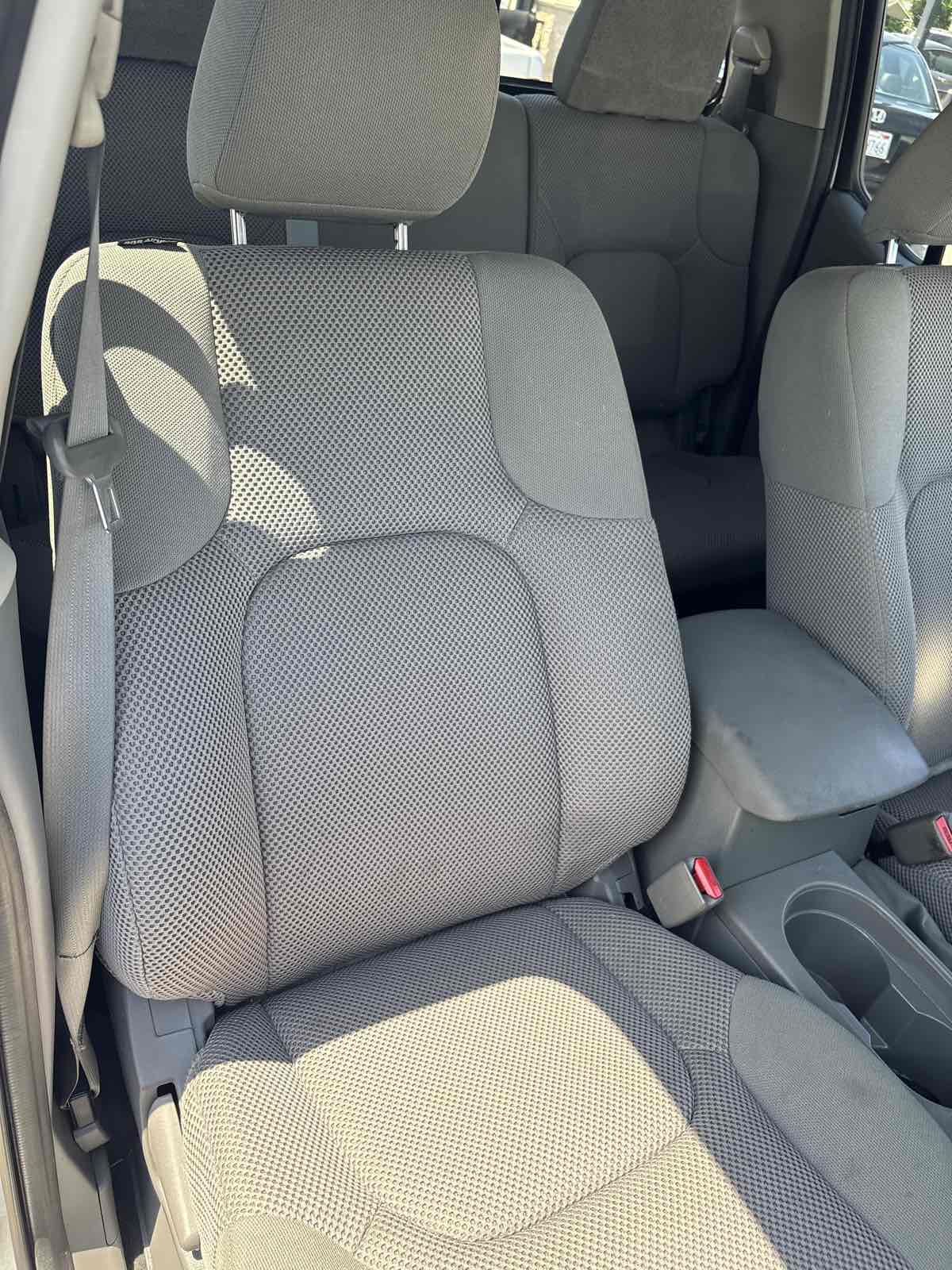 2021 Nissan Frontier SV photo 18