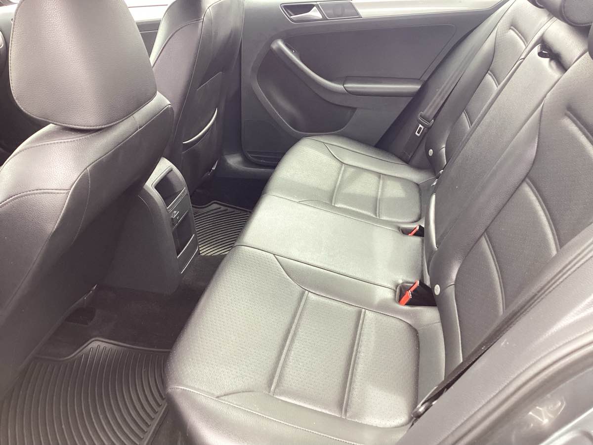 2017 Volkswagen Jetta 1.4T SE photo 6
