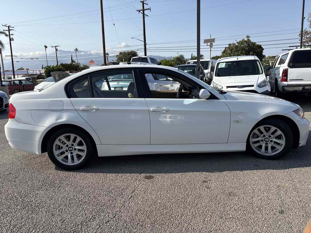 2006 Bmw 325i 3-Series photo 4