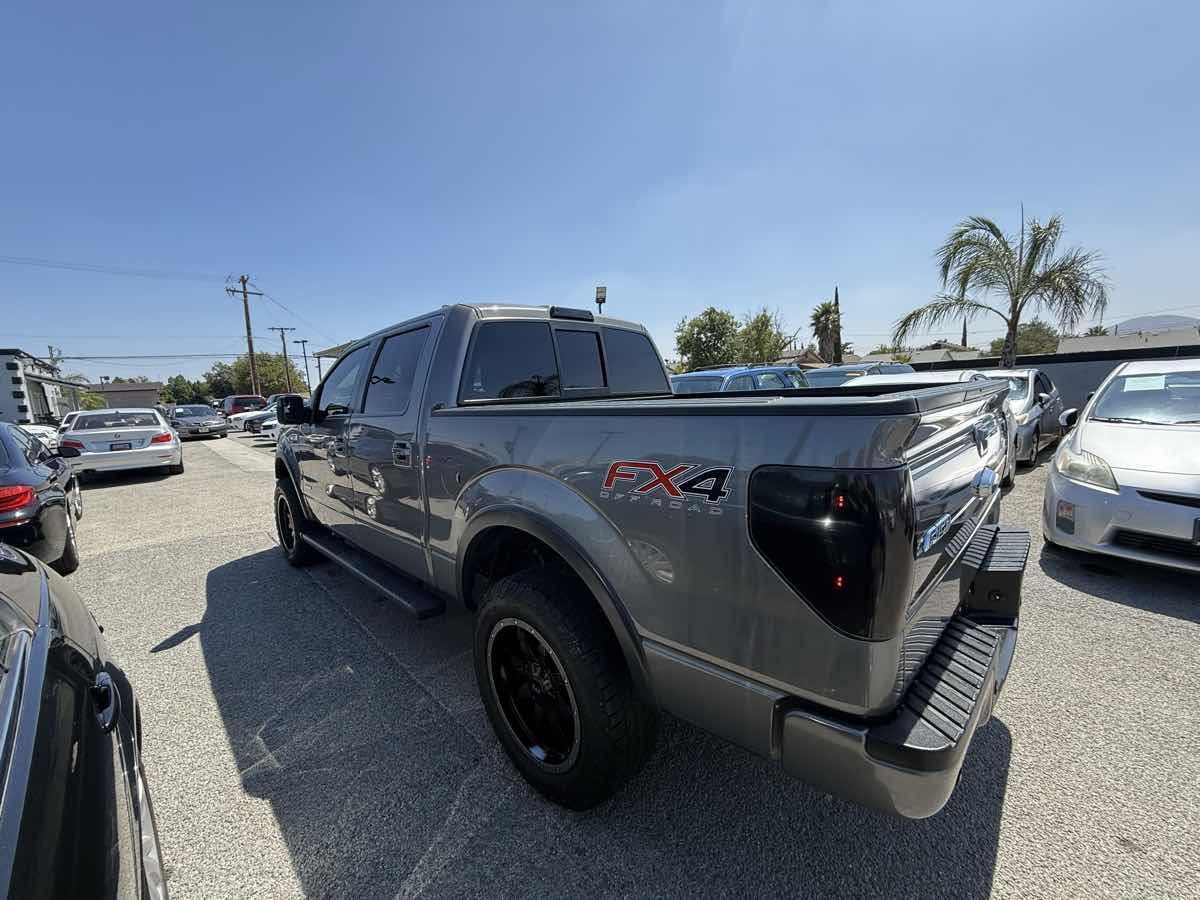 2013 Ford F-150 XL photo 3