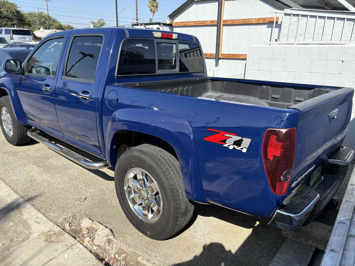 2011 Chevrolet Colorado photo 5
