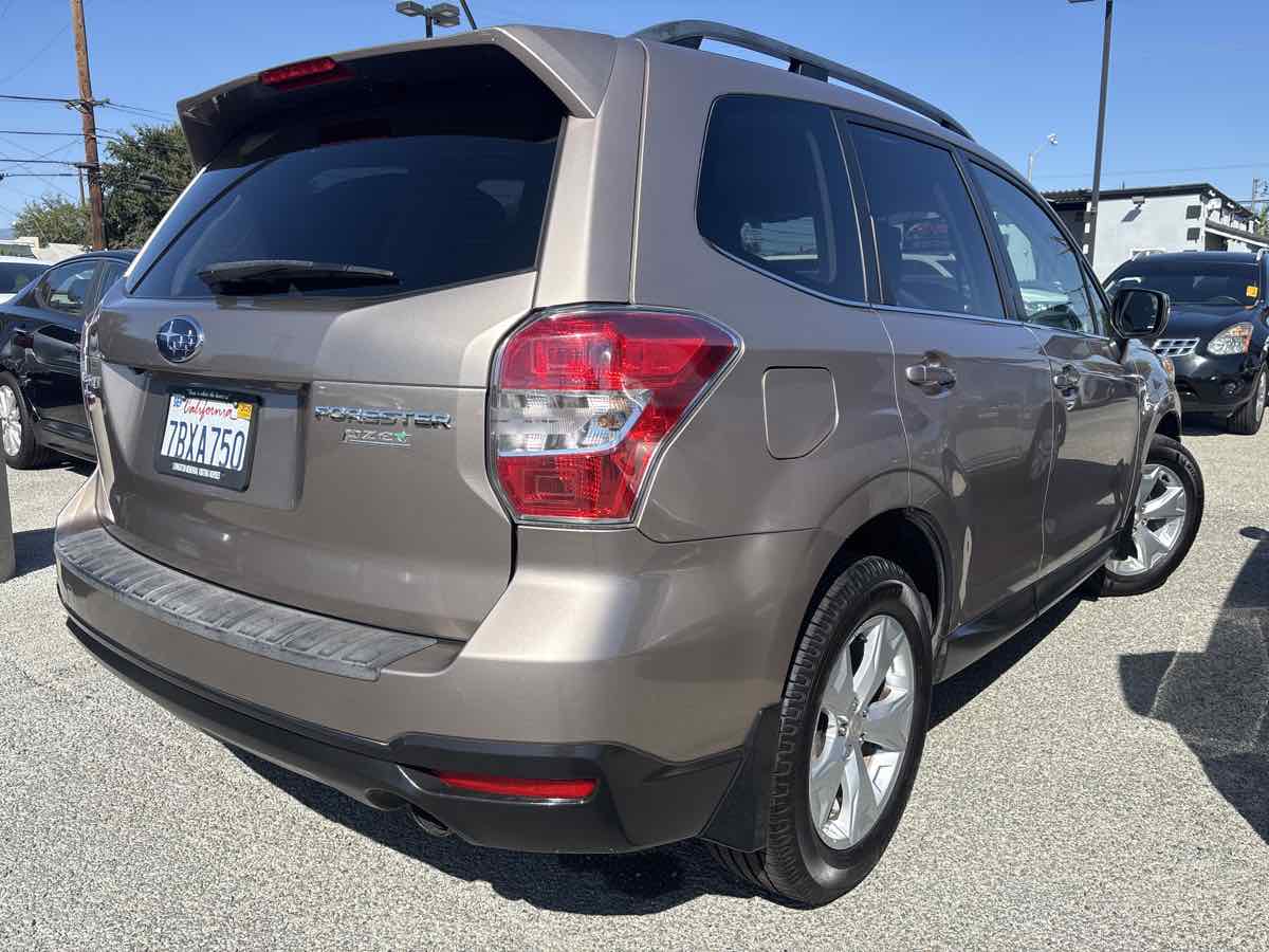 2014 Subaru Forester 2.5i Limited photo 3