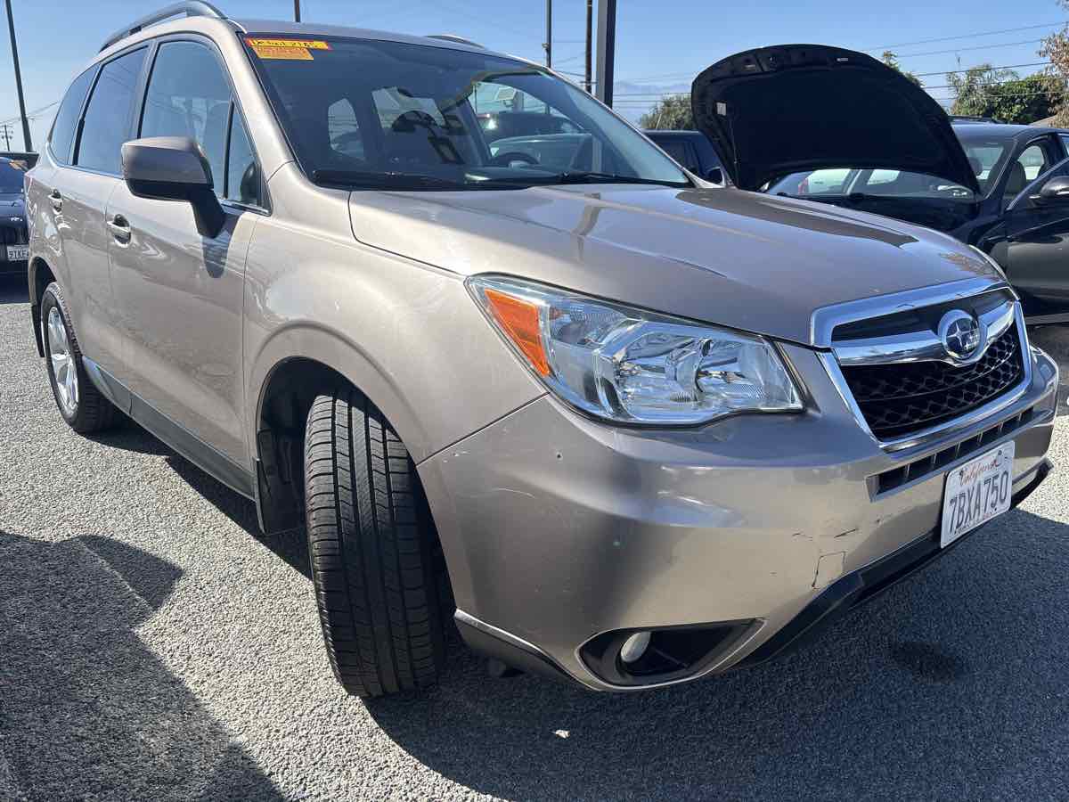 2014 Subaru Forester 2.5i Limited photo 4