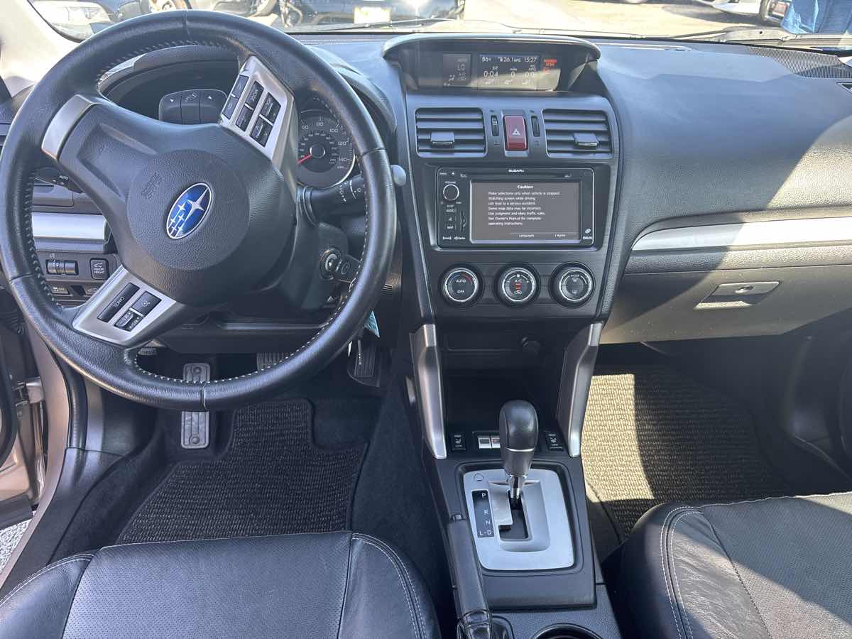2014 Subaru Forester 2.5i Limited photo 8