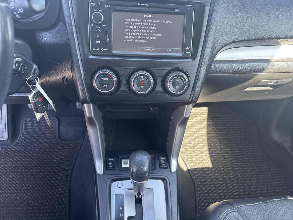 2014 Subaru Forester 2.5i Limited photo 10