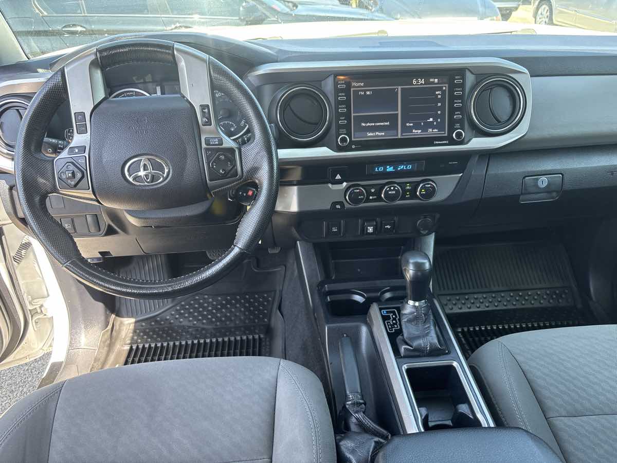 2021 Toyota Tacoma SR5 Double Cab V6 photo 9