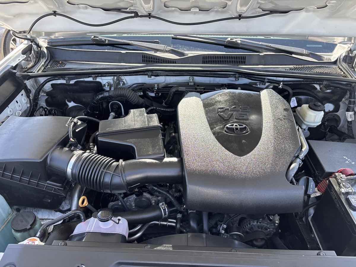 2021 Toyota Tacoma SR5 Double Cab V6 photo 14
