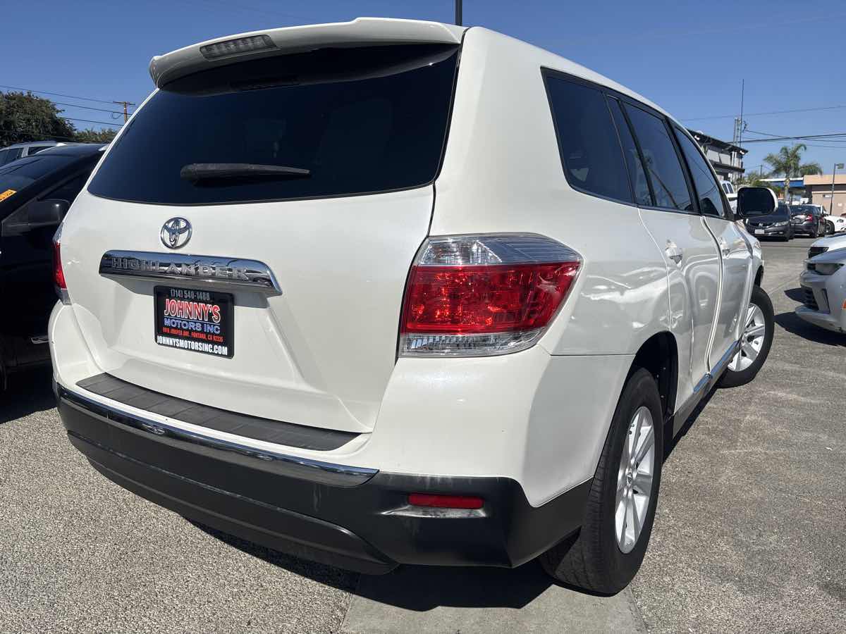 2012 Toyota Highlander Base Hybrid photo 2