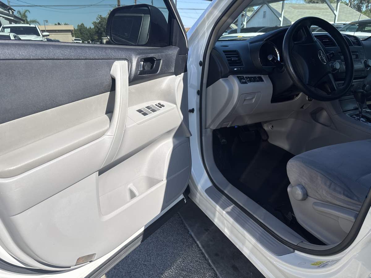 2012 Toyota Highlander Base Hybrid photo 4
