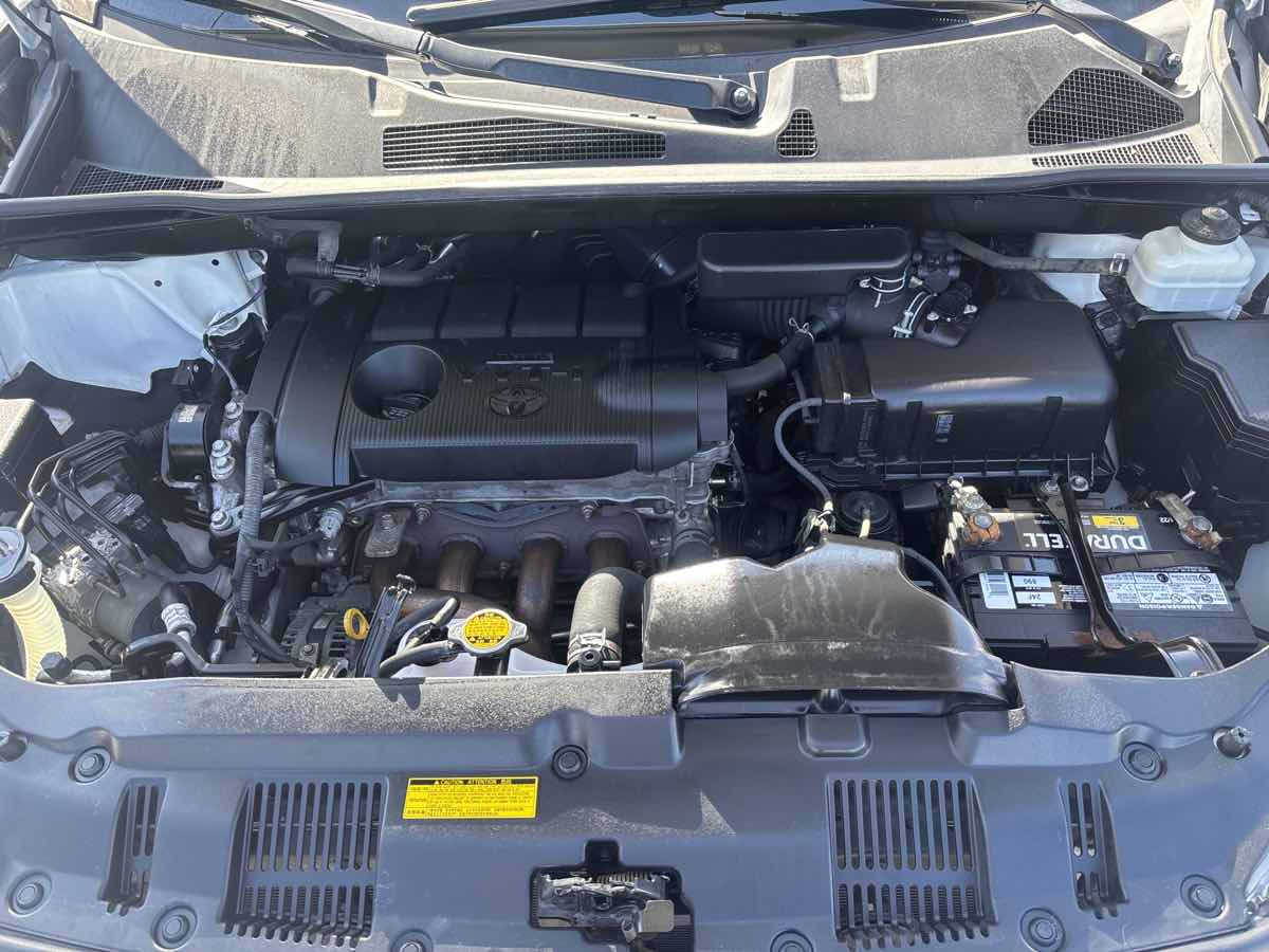 2012 Toyota Highlander Base Hybrid photo 15