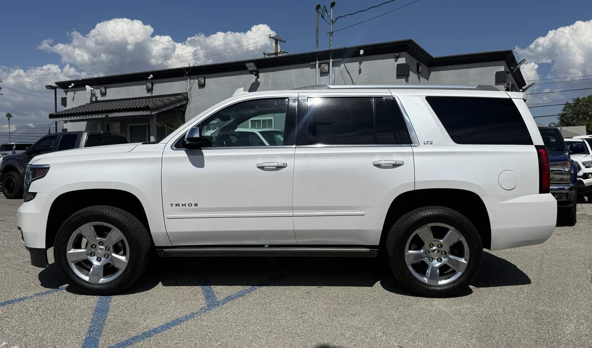 2016 Chevrolet Tahoe LTZ photo 5