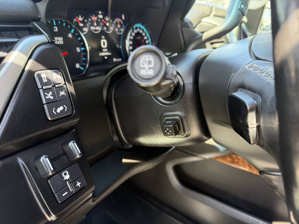 2016 Chevrolet Tahoe LTZ photo 14