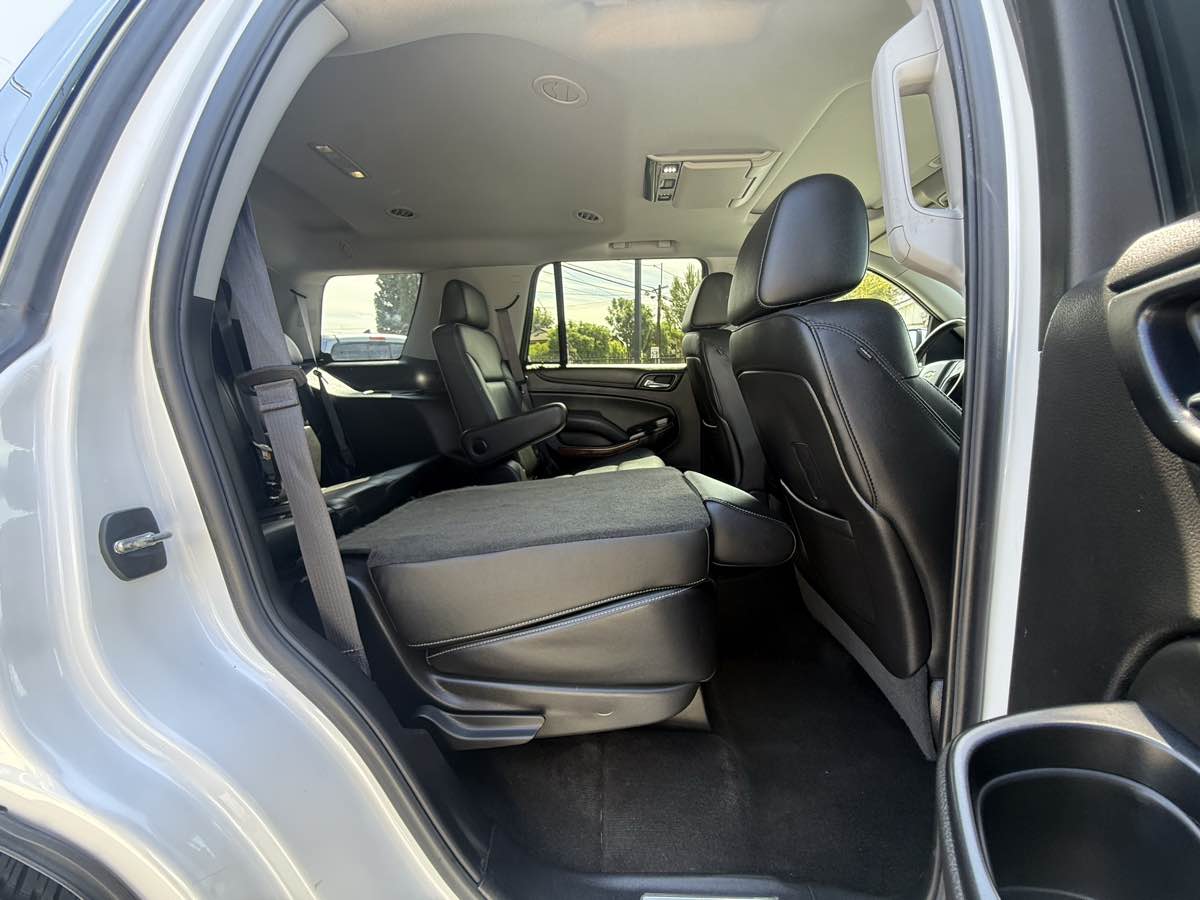 2016 Chevrolet Tahoe LTZ photo 38