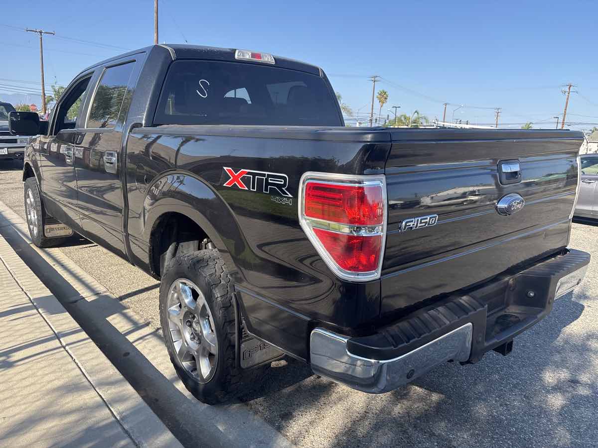 2014 Ford F-150 XLT photo 4
