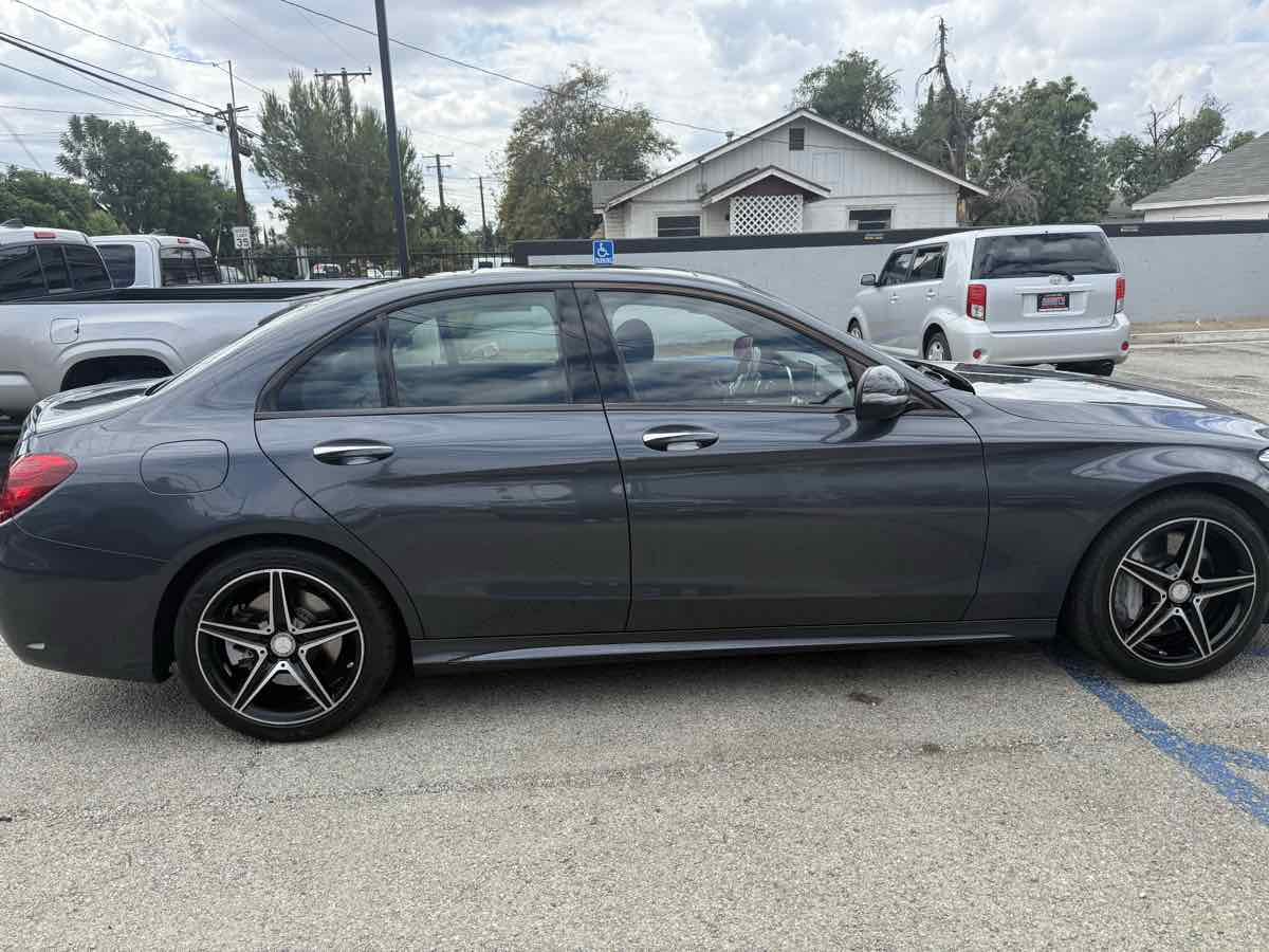 2016 Mercedes Benz C 450 AMG 4MATIC Sedan photo 3