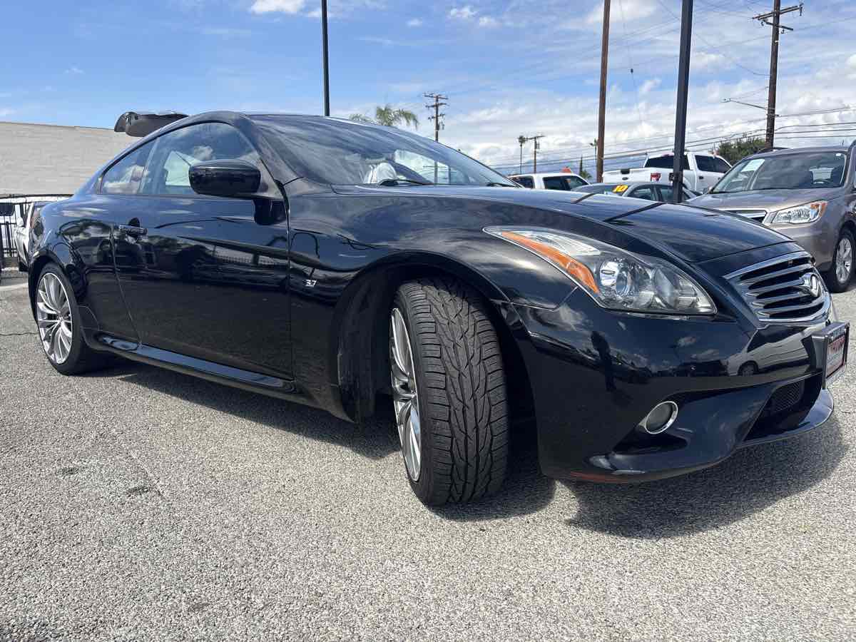 2014 Infiniti Q60 Coupe Journey photo 8