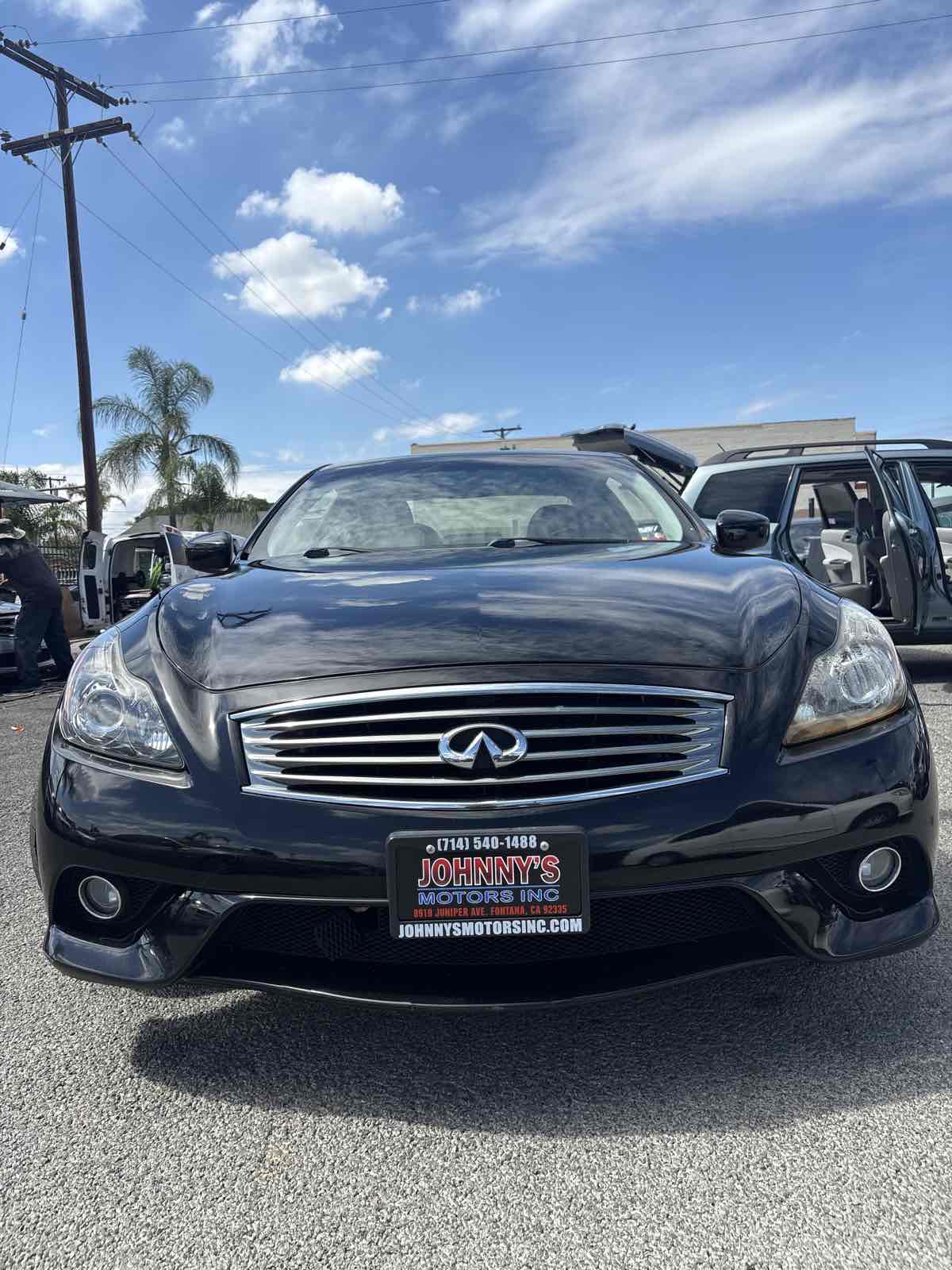 2014 Infiniti Q60 Coupe Journey photo 9