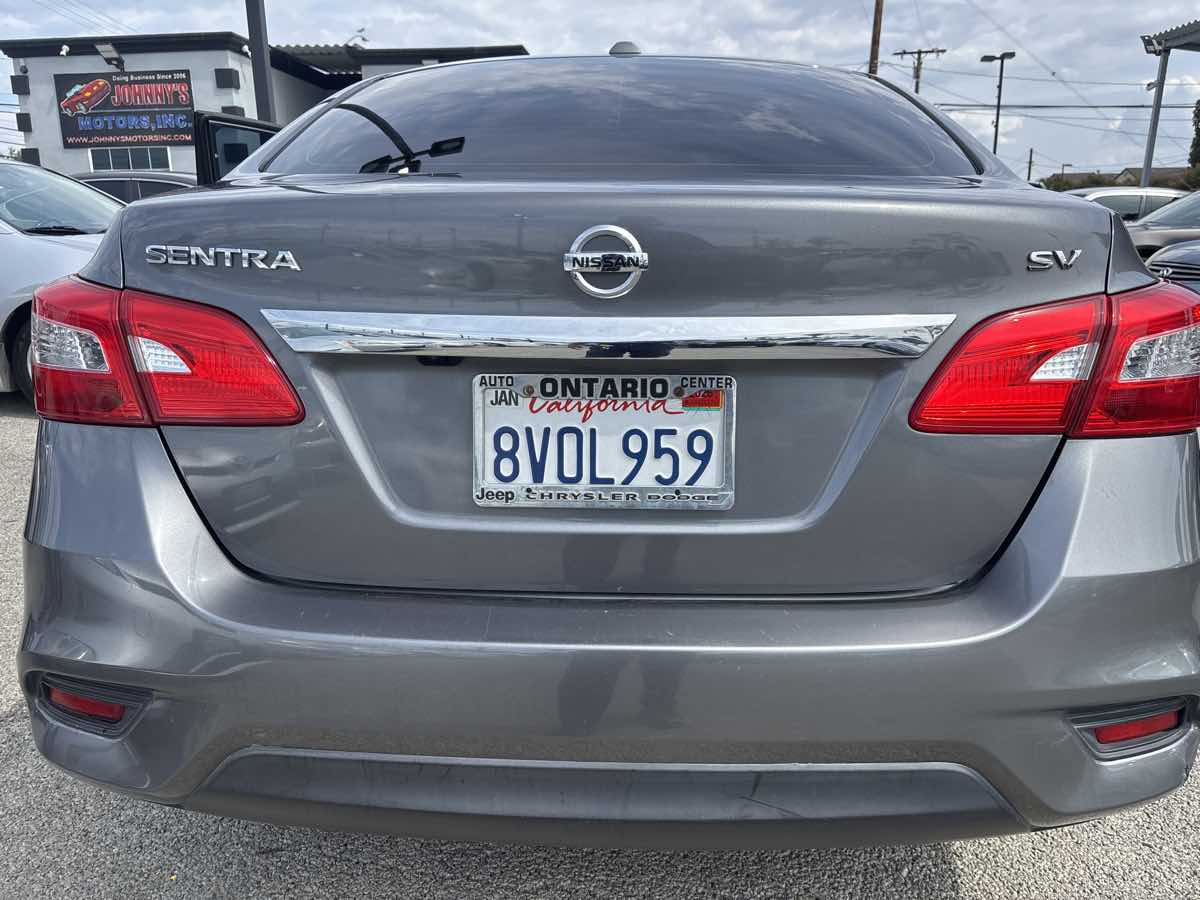 2018 Nissan Sentra SV photo 14
