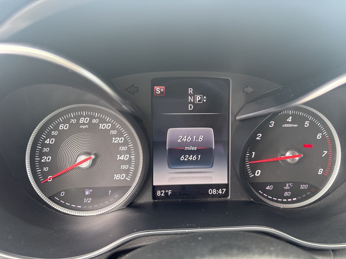 2015 Mercedes Benz C 300 photo 10