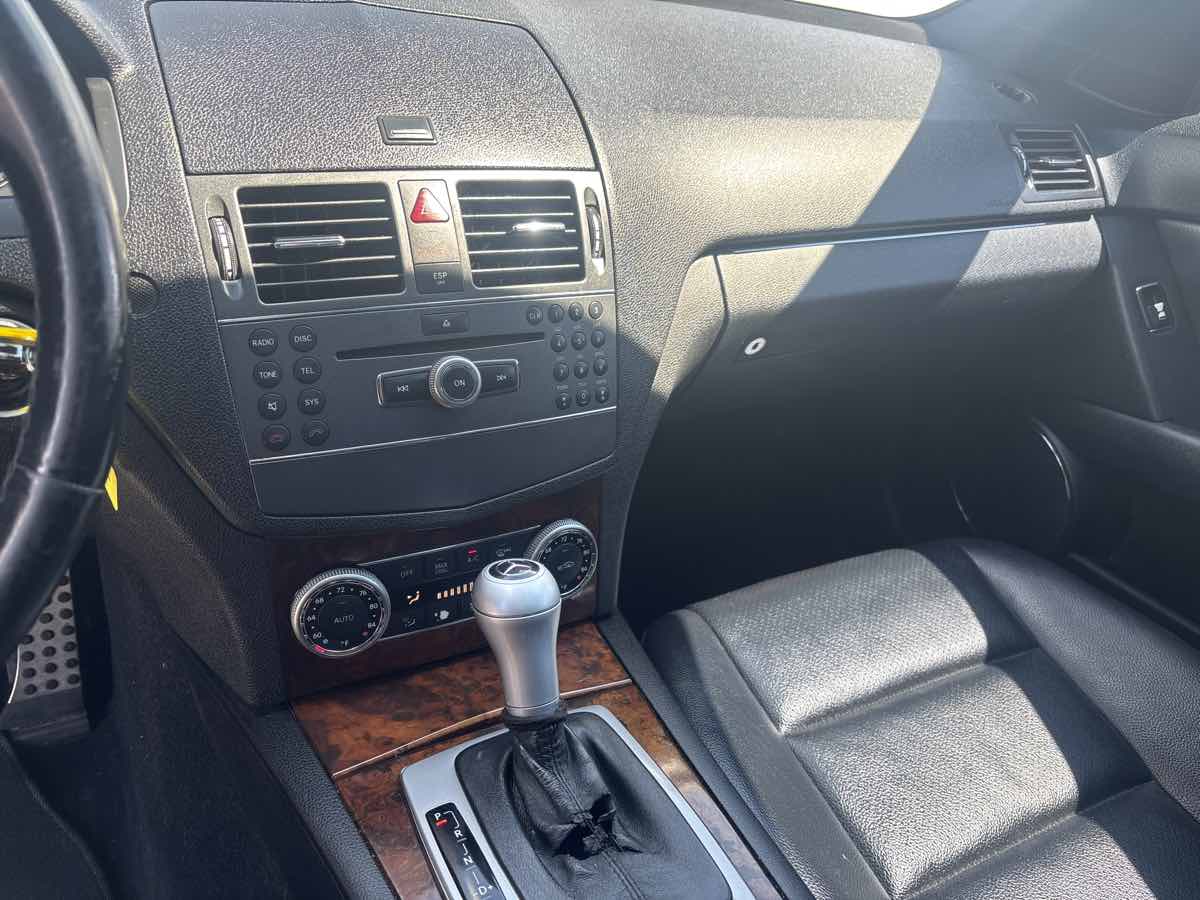 2010 Mercedes Benz C 300 Sport Sedan photo 12