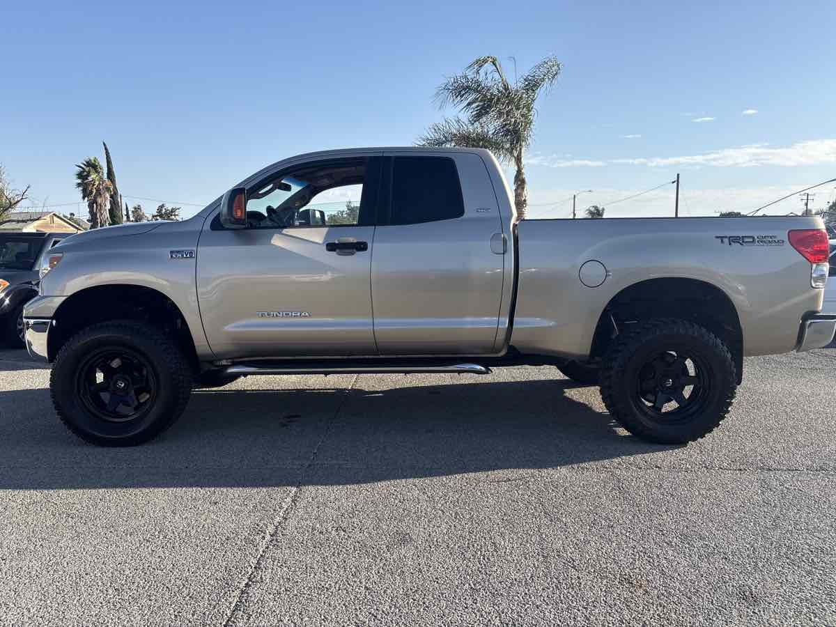 2008 Toyota Tundra SR5 photo 4