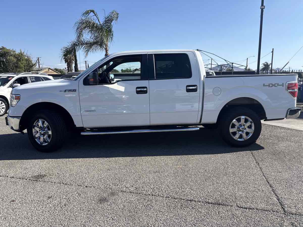 2014 Ford F-150 XLT photo 2