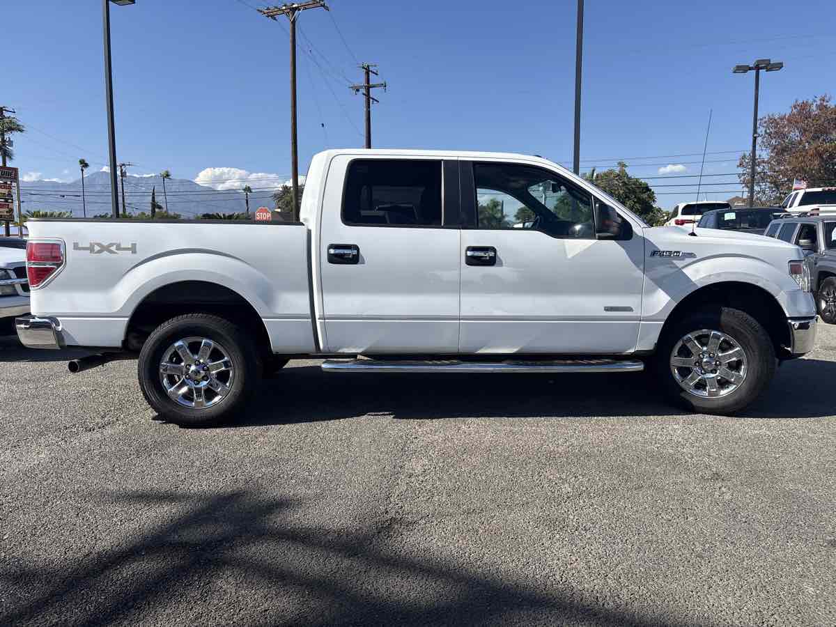 2014 Ford F-150 XLT photo 4