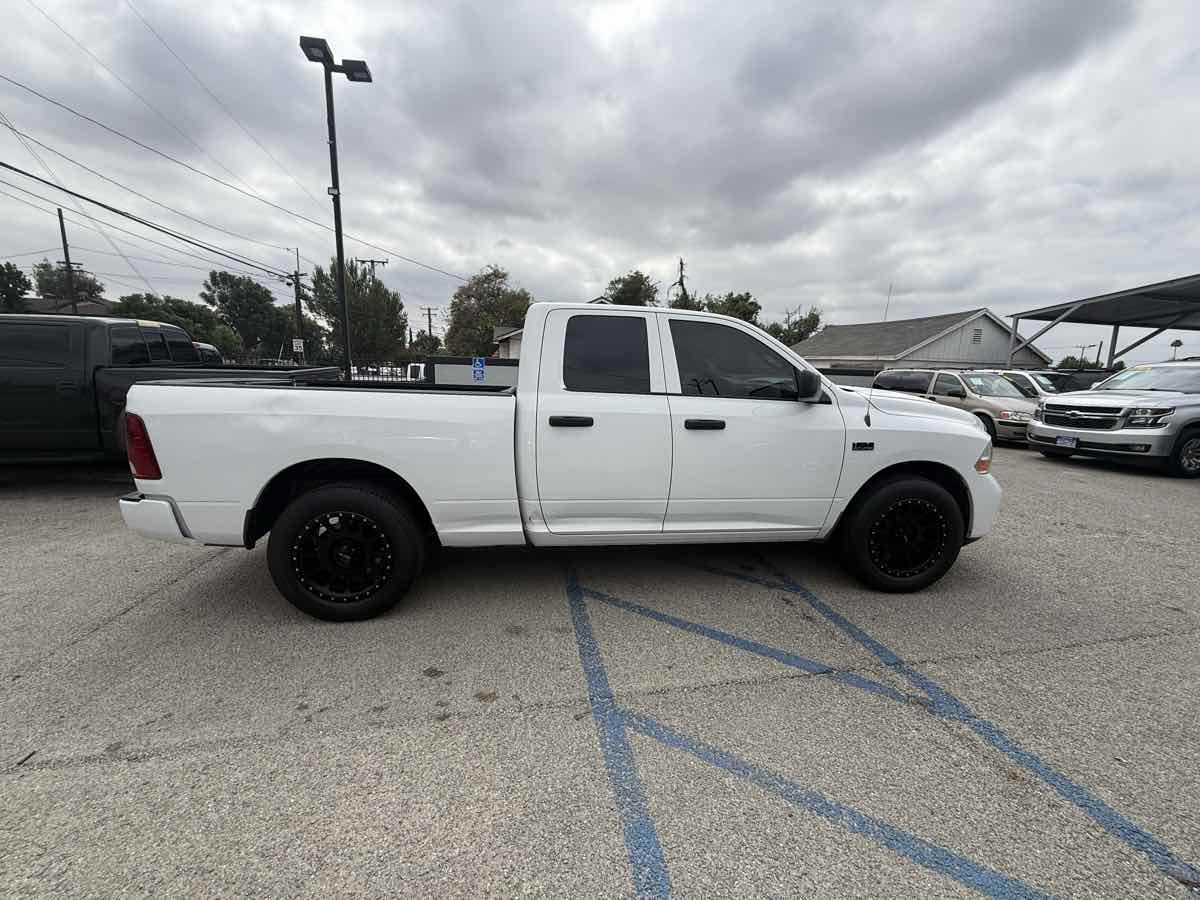 2012 Ram 1500 Express photo 8