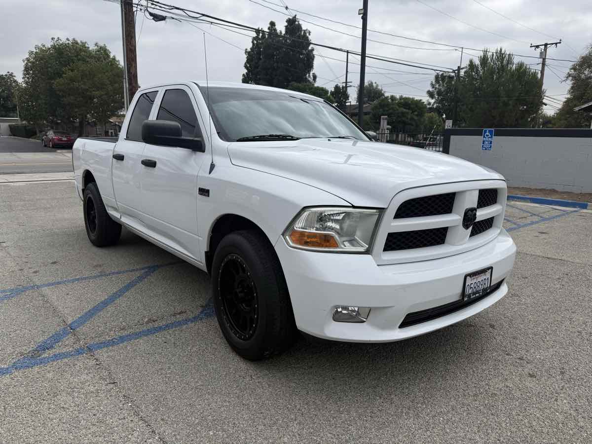 2012 Ram 1500 Express photo 9