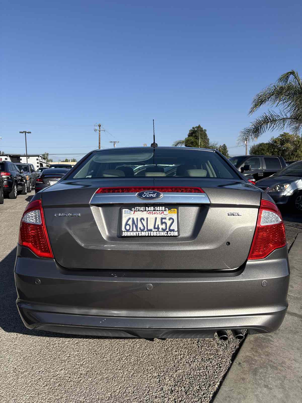 2010 Ford Fusion SEL photo 3