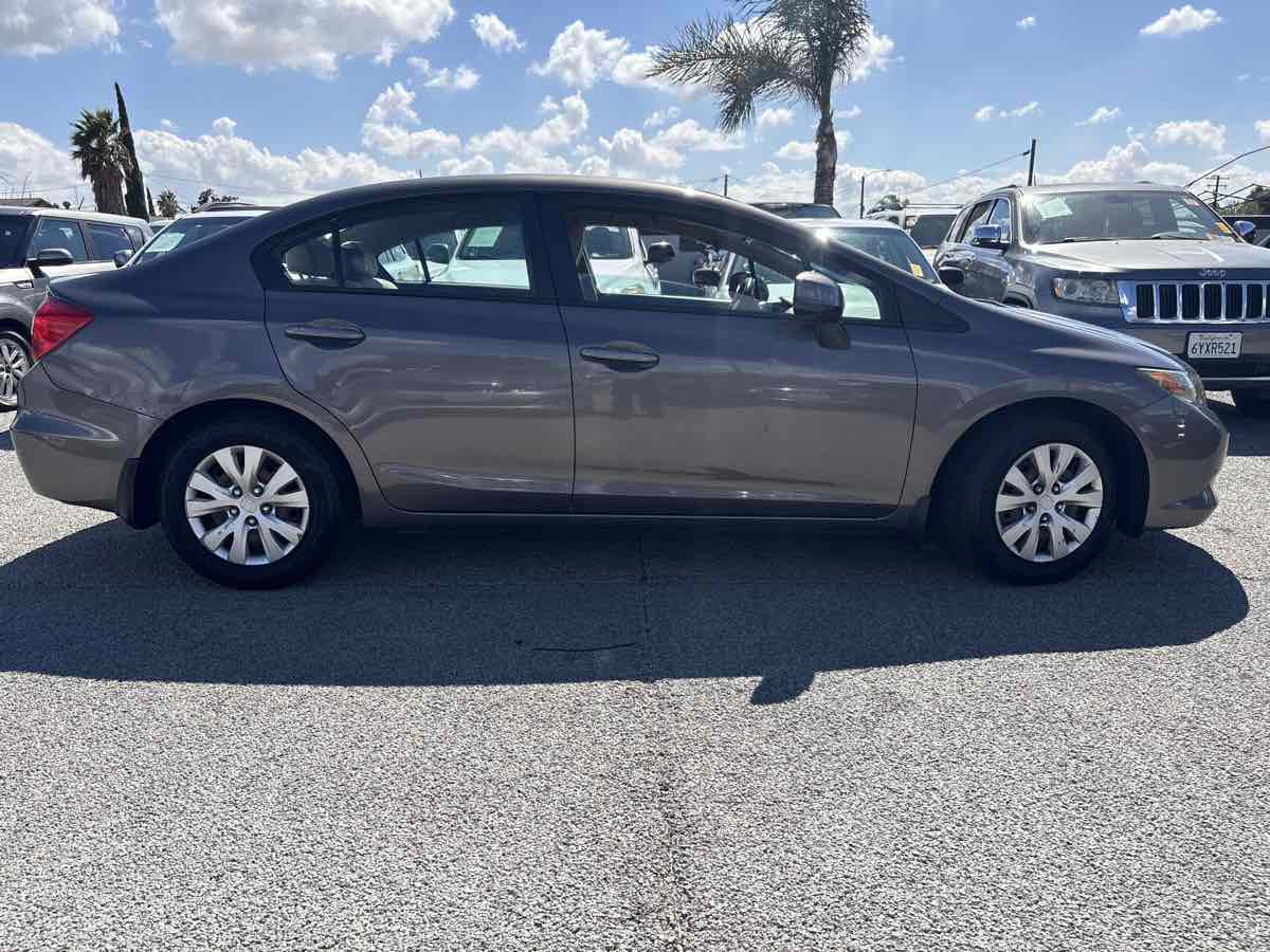 2012 Honda Civic LX photo 7