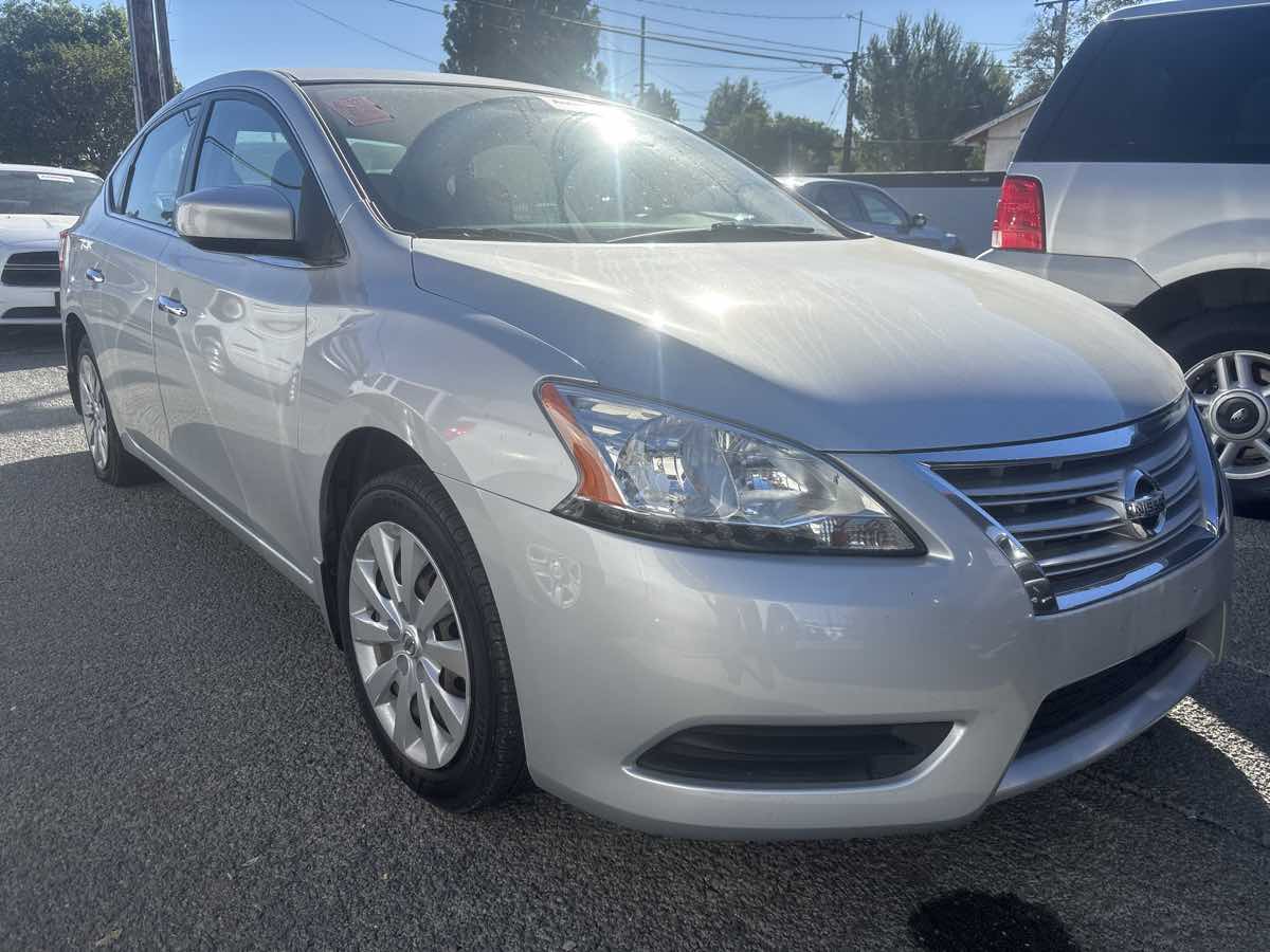 2013 Nissan Sentra SV photo 4
