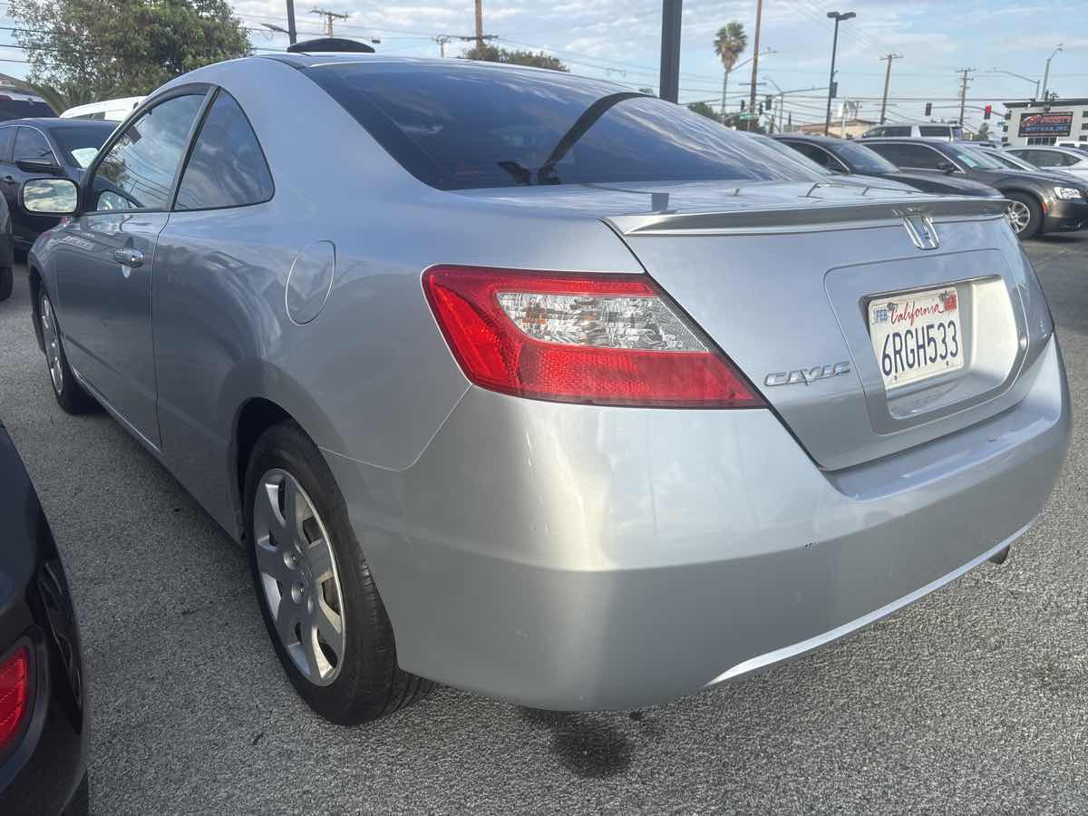 2011 Honda Civic LX photo 2