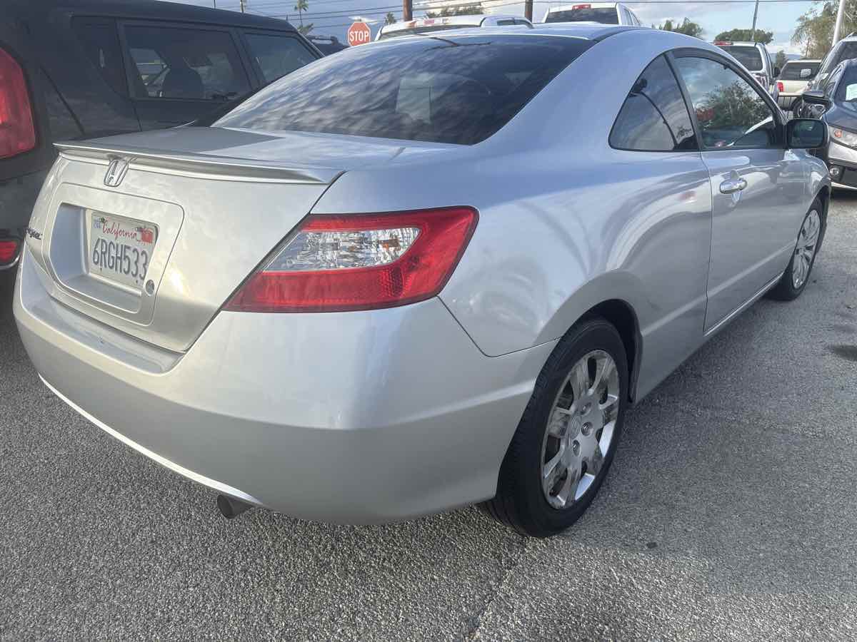 2011 Honda Civic LX photo 3