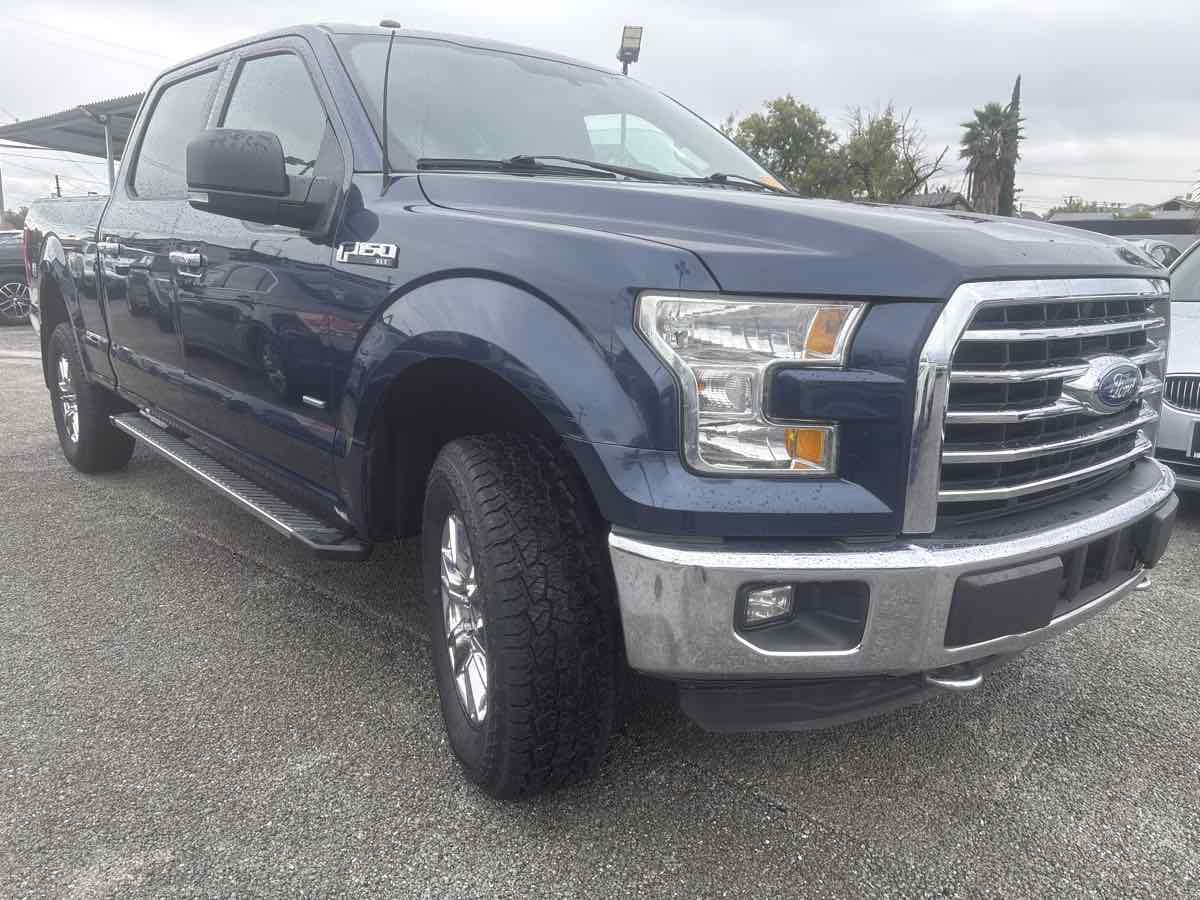 2016 Ford F-150 XLT photo 4