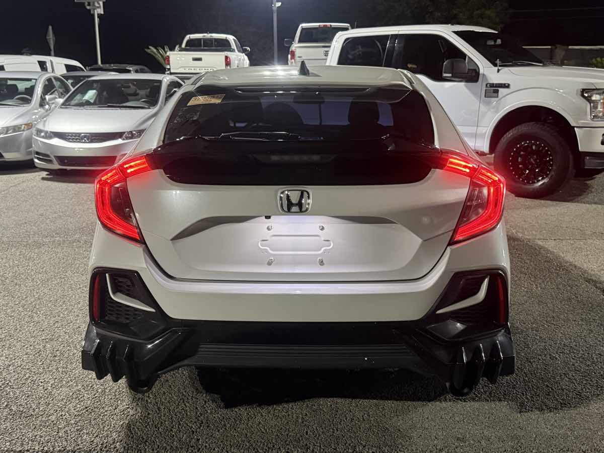 2020 Honda Civic Hatchback LX photo 4