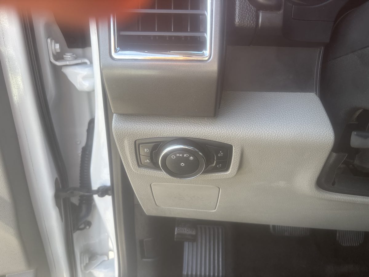 2016 Ford F-150 XLT - Photo 16