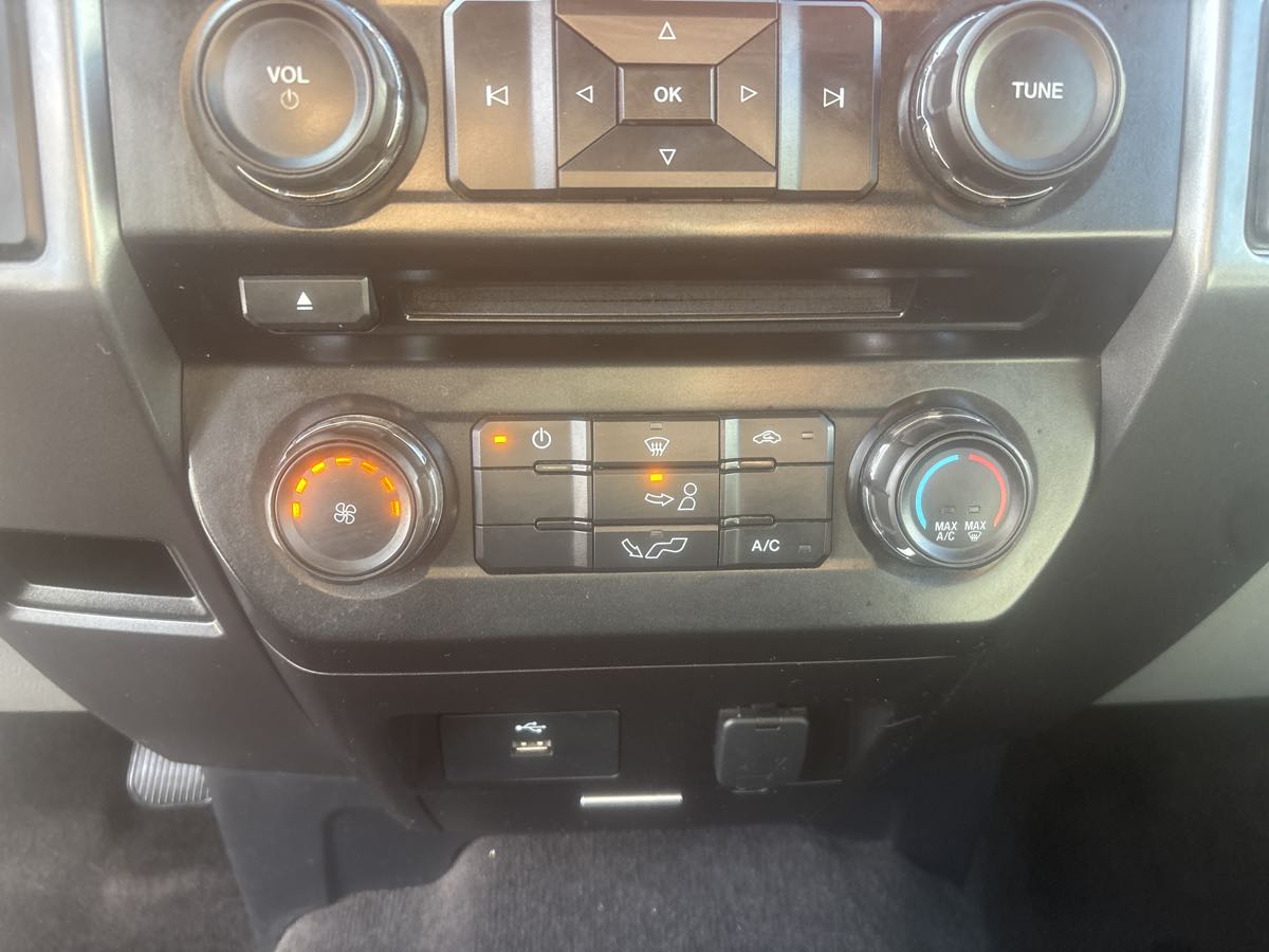 2016 Ford F-150 XLT - Photo 22