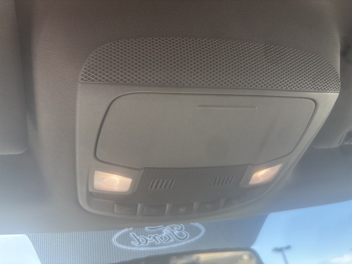 2016 Ford F-150 XLT - Photo 25