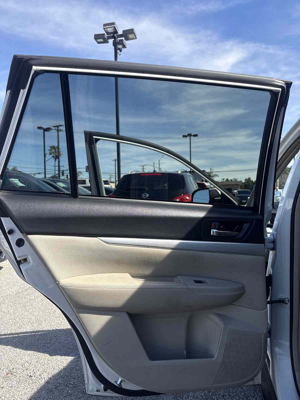 2012 Subaru Outback Premium - Photo 9
