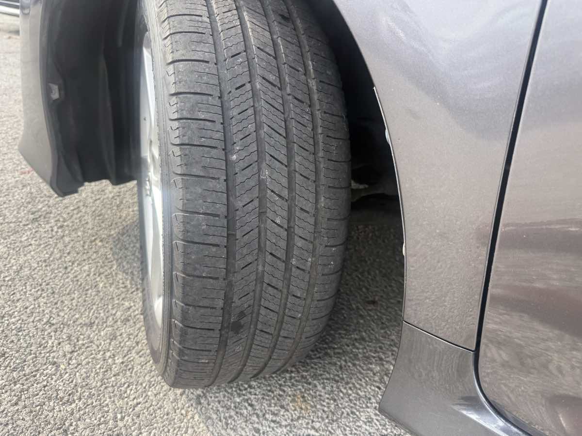 2014 Toyota Camry SE - Photo 4